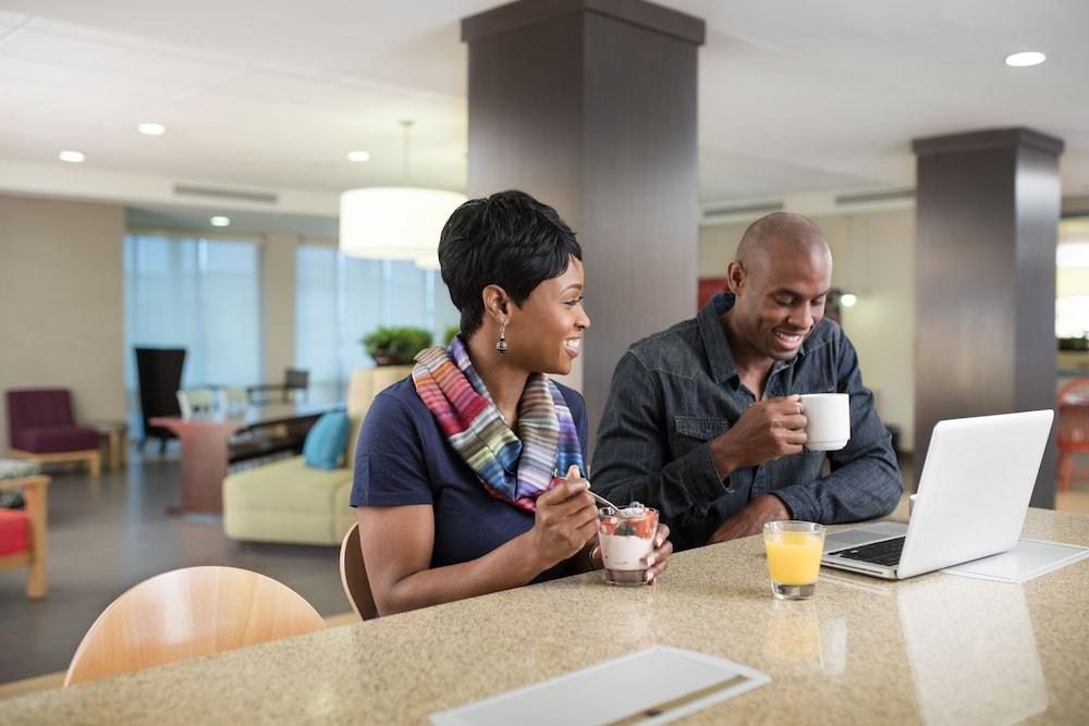 Home2 Suites By Hilton Seattle Airport Tukwila Esterno foto